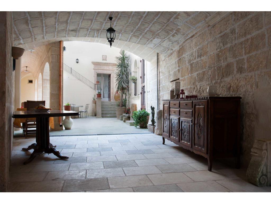 Palazzo Mellacqua Castiglione d'Otranto エクステリア 写真